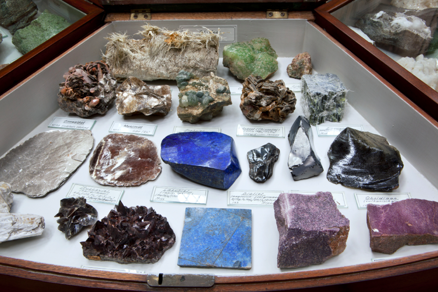 минералы в музее Тайлера