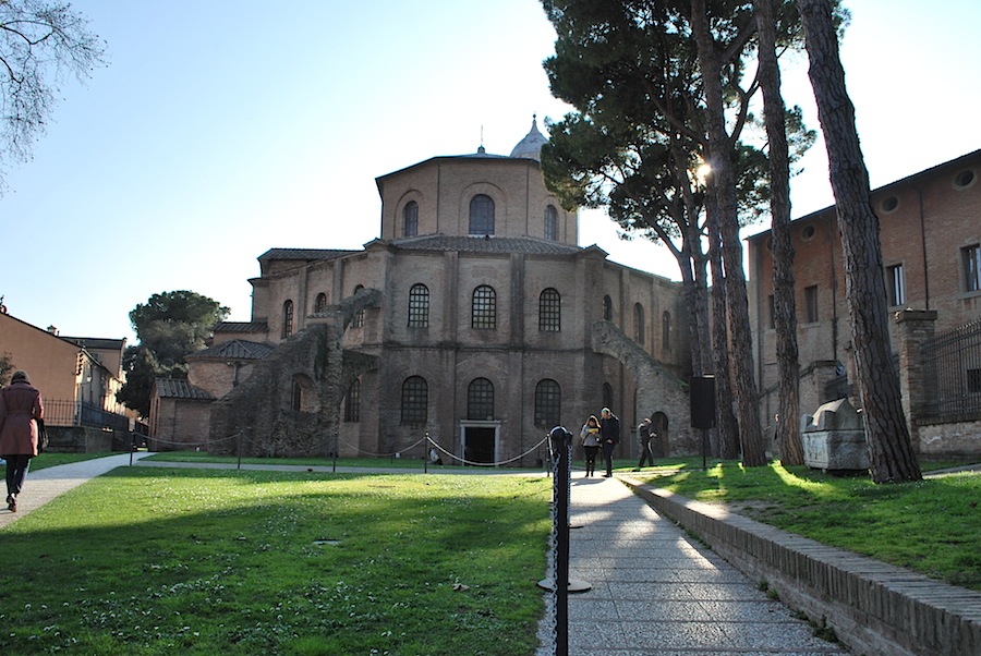 базилика Сан-Витале в Равенне