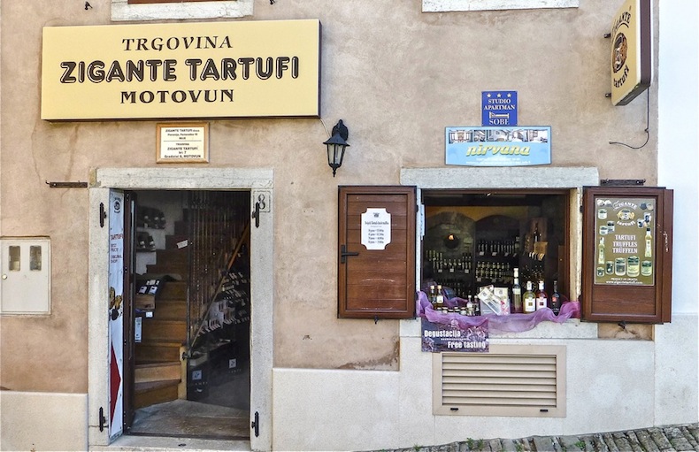 Мотовун Motovun Хорватия 