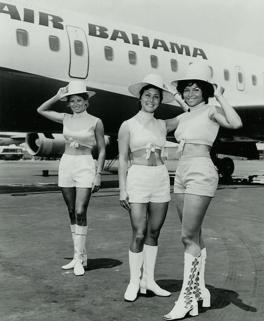 стюардессы Air Air Bahamas