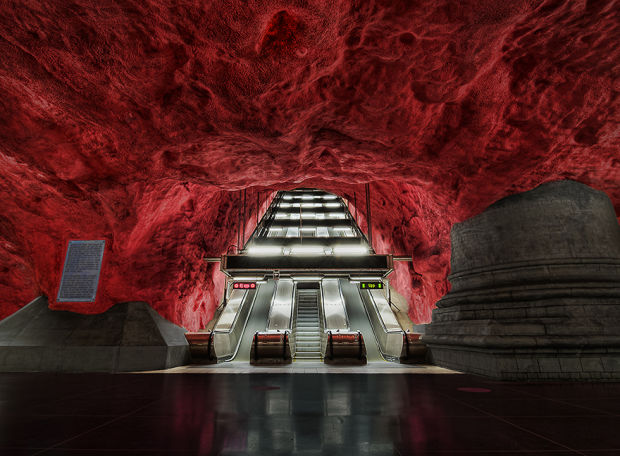 Станция метро Solna Station,  Стокгольм, Швеция