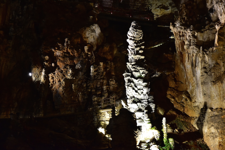 Гротта Джиганте гигантская пещера Италия