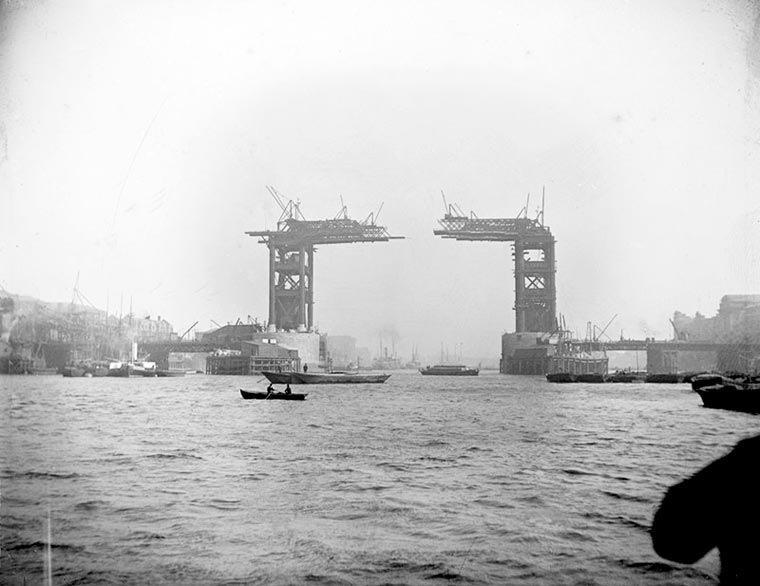 строительство тауэрского моста в Лондоне